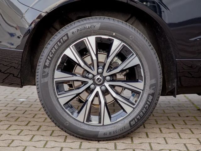 Volvo XC60 AWD Dark Plus