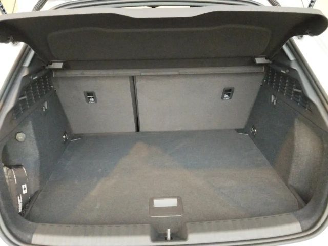 Audi A3 30 TFSI Sedan