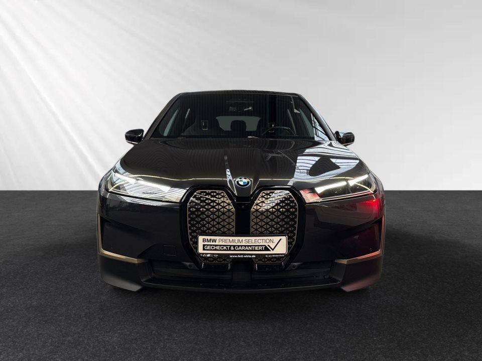 BMW iX xDrive40