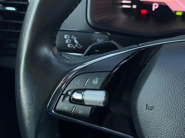 Skoda Karoq 1.5 TSI Clever