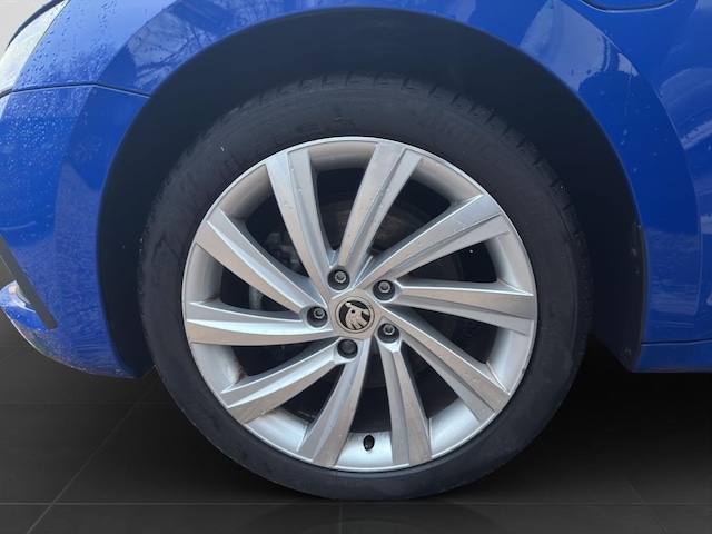 Skoda Octavia Ambition Combi iV