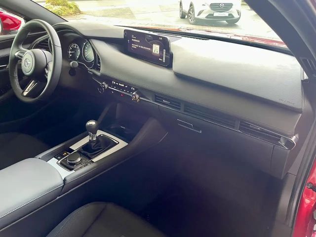 Mazda 3 2.5L Exclusive-line