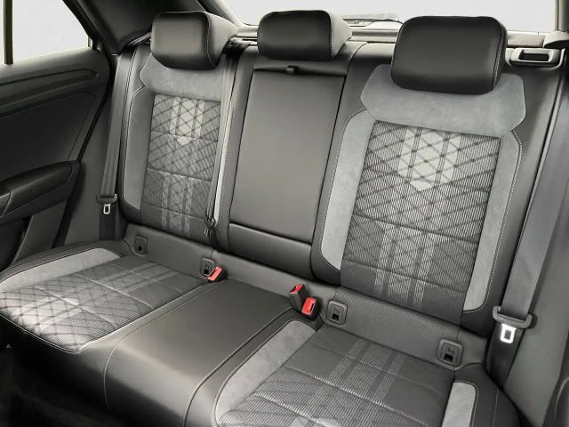 Volkswagen T-Roc 1.5 TSI DSG R-Line