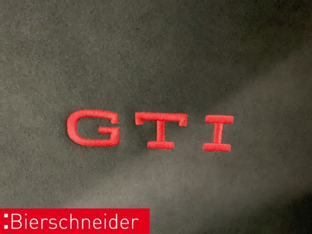Volkswagen Golf 2.0 TSI GTI