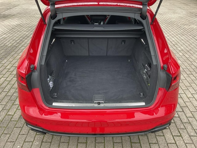 Audi RS4 Avant Quattro