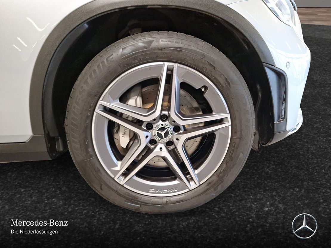 Mercedes-Benz GLC 300 4MATIC AMG Line GLC 300 d