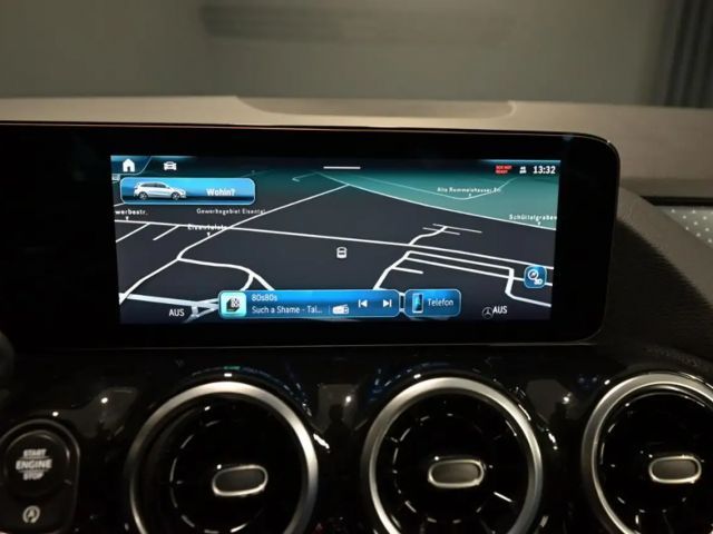 Mercedes-Benz B 200 Progressive