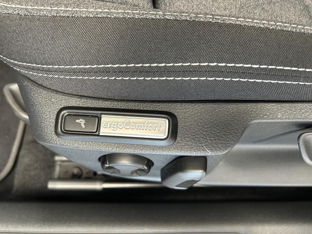 Volkswagen Passat 2.0 TDI Business DSG Variant