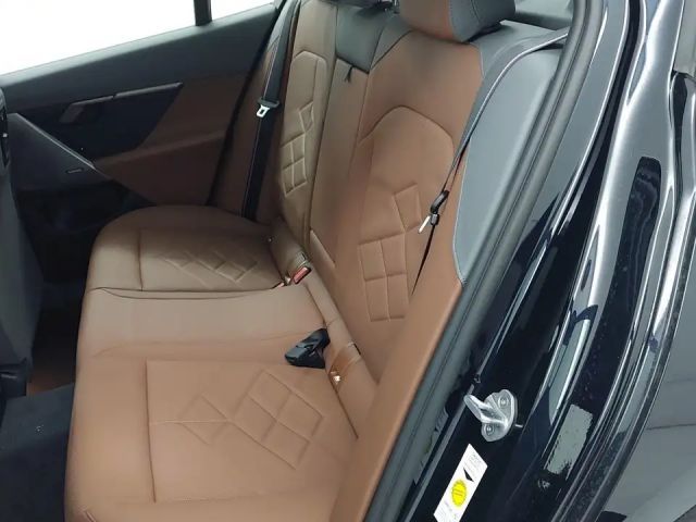 BMW 520 520d M-Sport Sedan xDrive