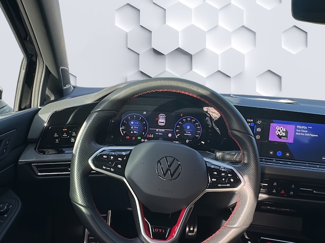 Volkswagen Golf 2.0 TSI Golf VIII