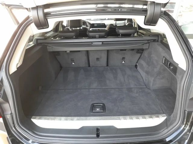 BMW 330 330e Touring