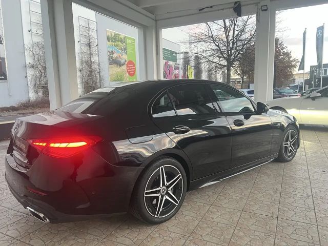 Mercedes-Benz C 300 4MATIC AMG Line Sedan