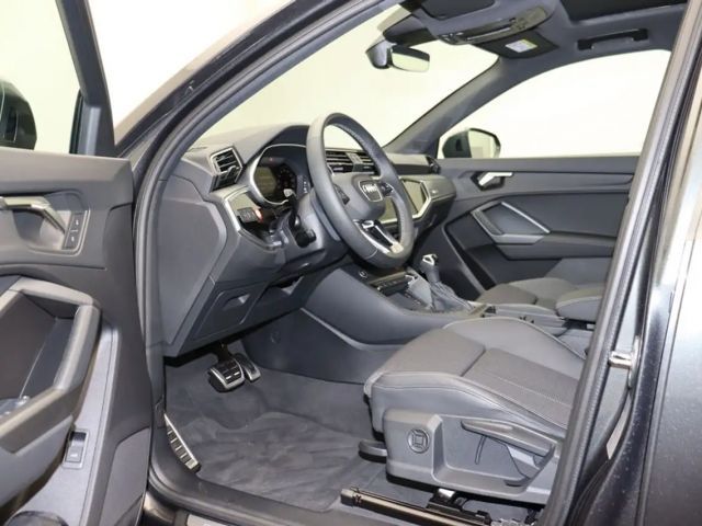 Audi Q3 35 TFSI S-Line