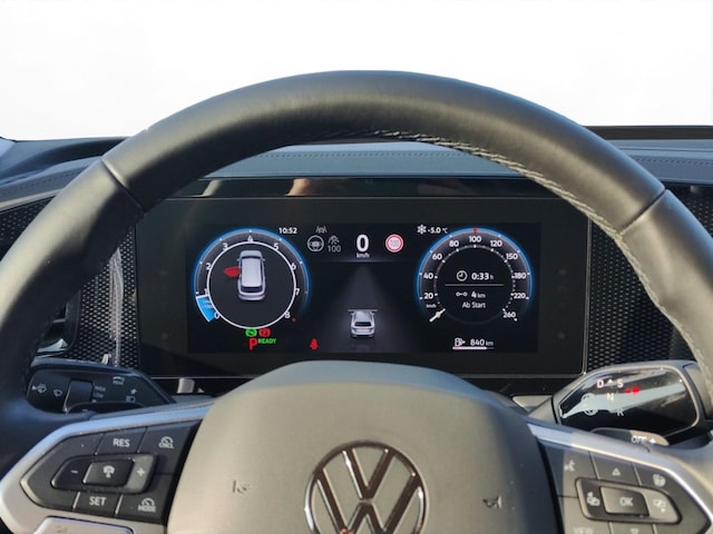 Volkswagen Passat 1.5 eTSI Business Variant