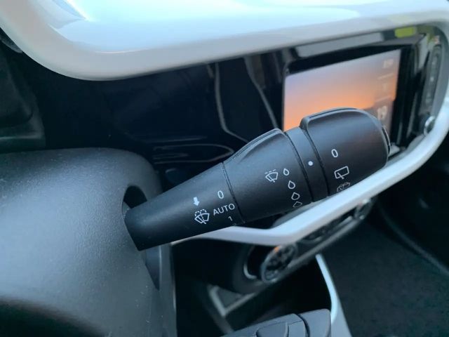 Renault Twingo E-Tech Techno