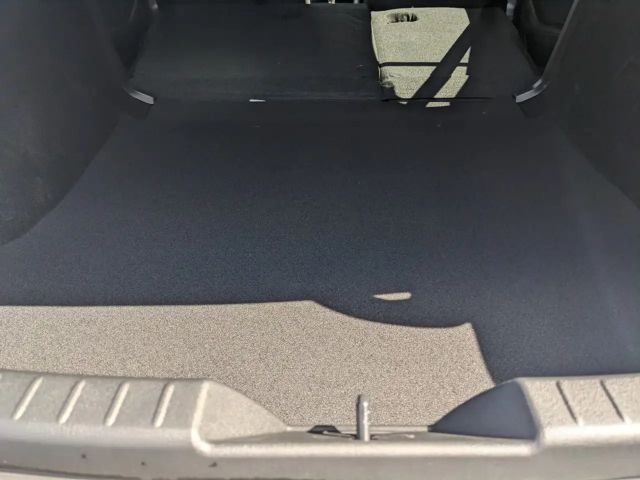 Mazda 3 2.5L Exclusive-line