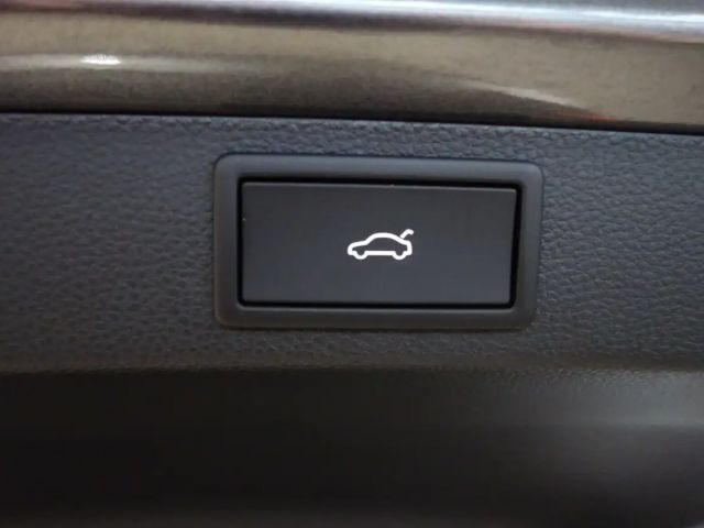 Skoda Karoq Selection