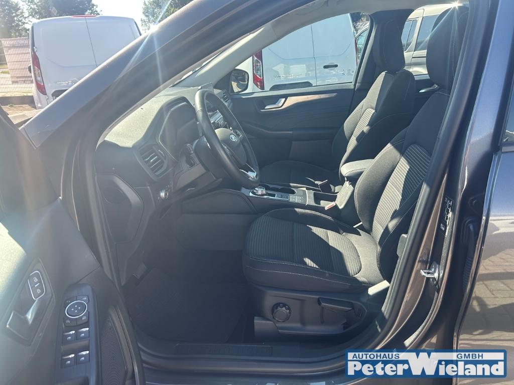 Ford Kuga Hybrid Plug in Hybrid Titanium