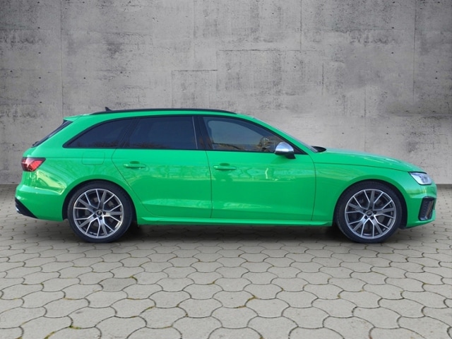 Audi S4 Avant Quattro
