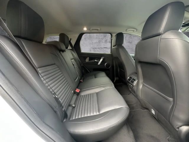 Land Rover Discovery Sport Black Pack D200 S