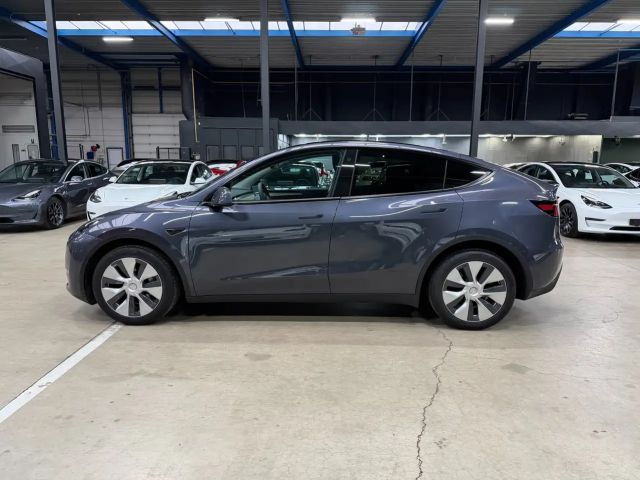 Tesla Model Y AWD Long Range