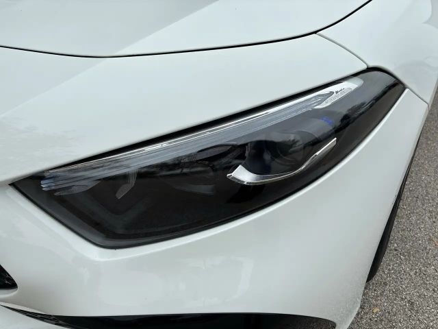 Mercedes-Benz A 180 AMG Line Hatchback