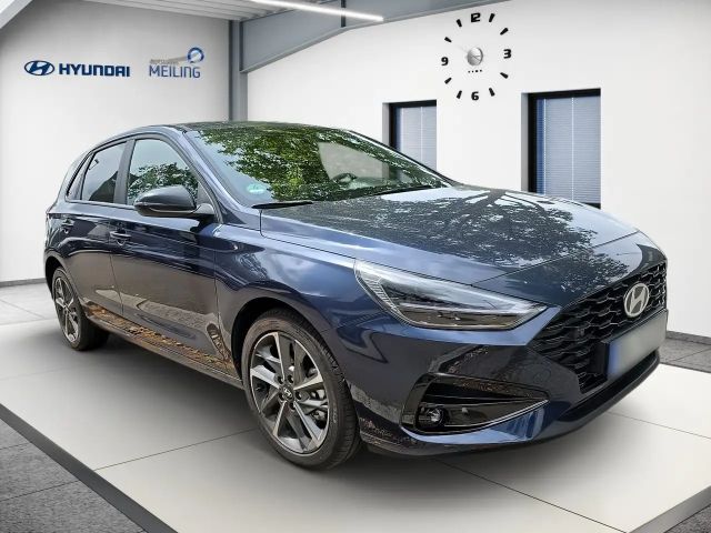 Hyundai i30 Advantage Hybrid