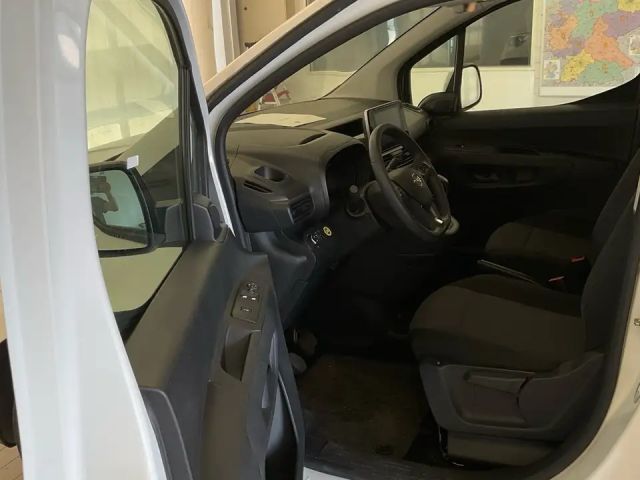 Opel Combo Edition AHK Klima PDC DAB Regaleinbau 1.Hand