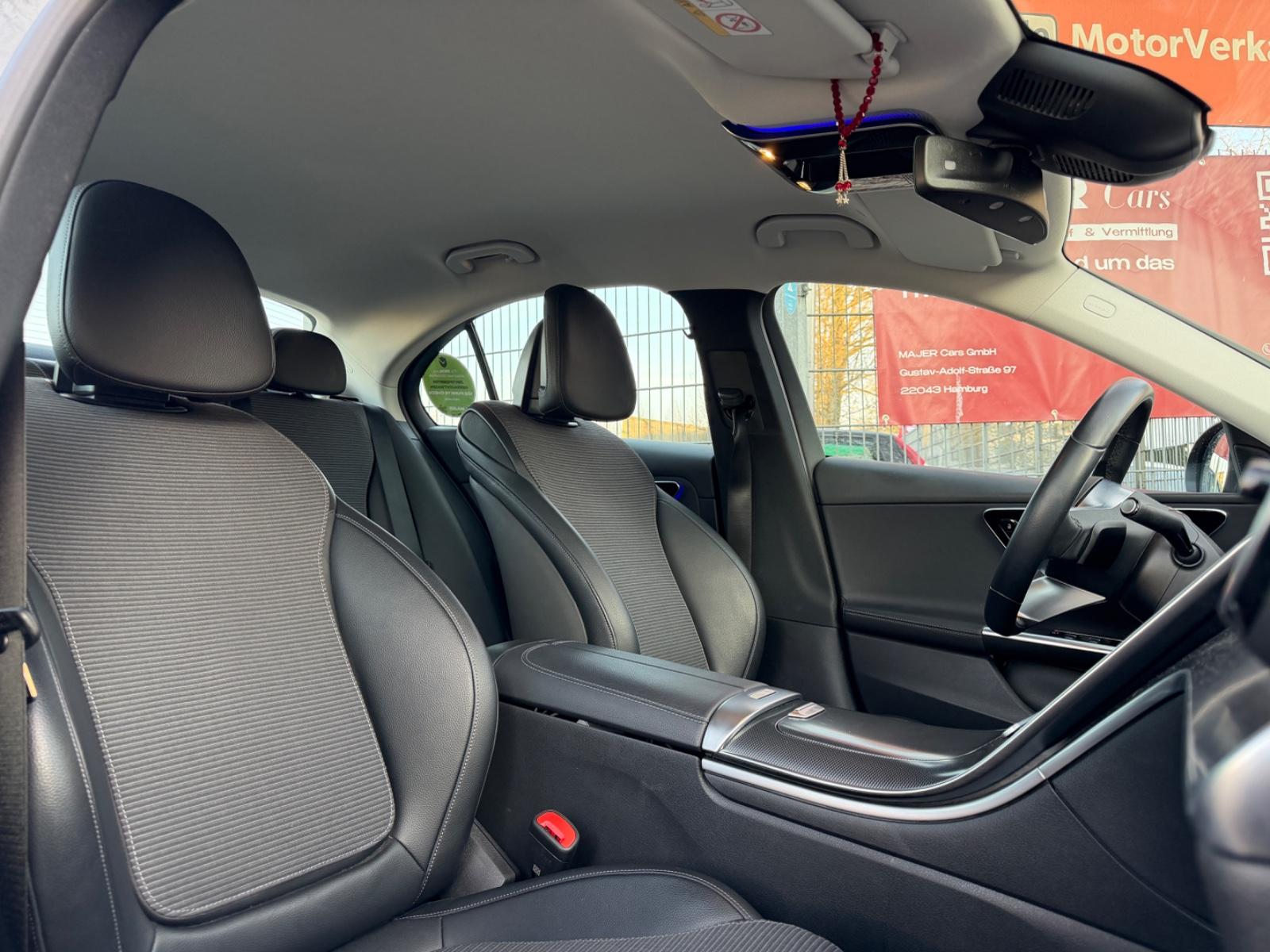 Mercedes-Benz C 220 AVANTGARDE C 220 d Sedan