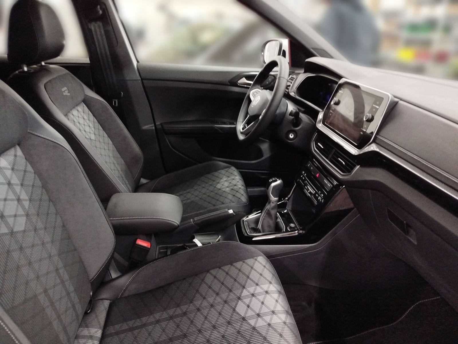 Volkswagen T-Cross IQ.Drive R-Line