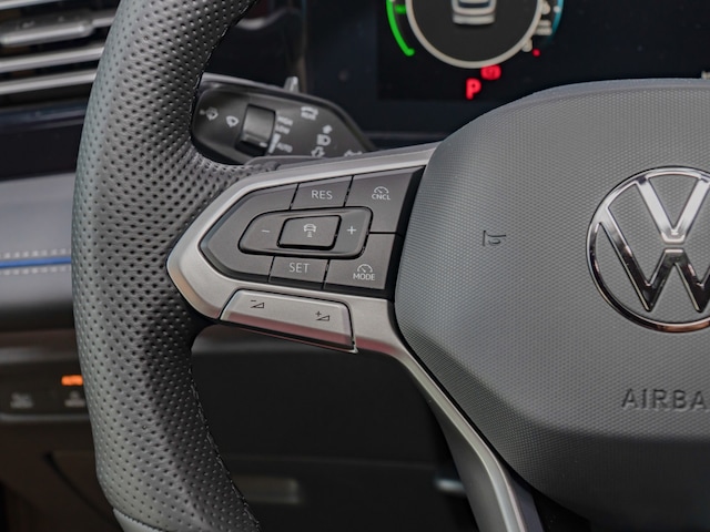 Volkswagen Tiguan R-Line eHybrid