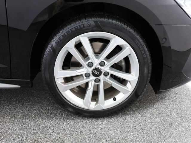 Audi A3 30 TDI Sedan