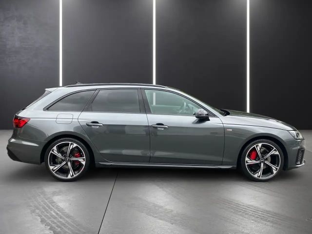 Audi A4 40 TFSI Quattro S-Line