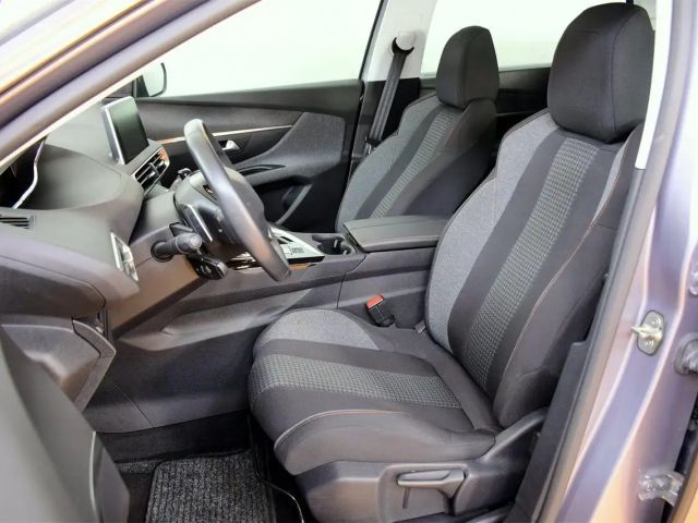 Peugeot 5008 Active Pack BlueHDi EAT8