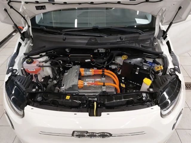 Fiat 500C Elektro 42 kWh