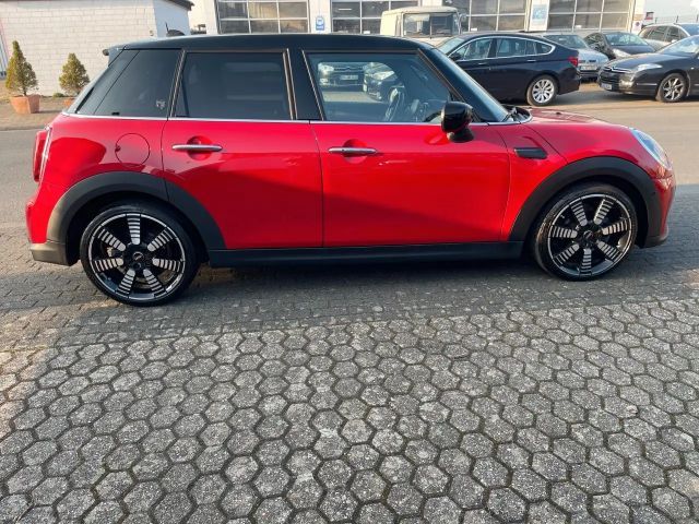 MINI Cooper Yours Trim Pano Kamera LED Navi Head-Up