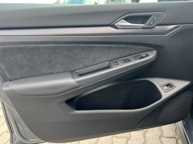 Volkswagen Golf DSG IQ.Drive eHybrid