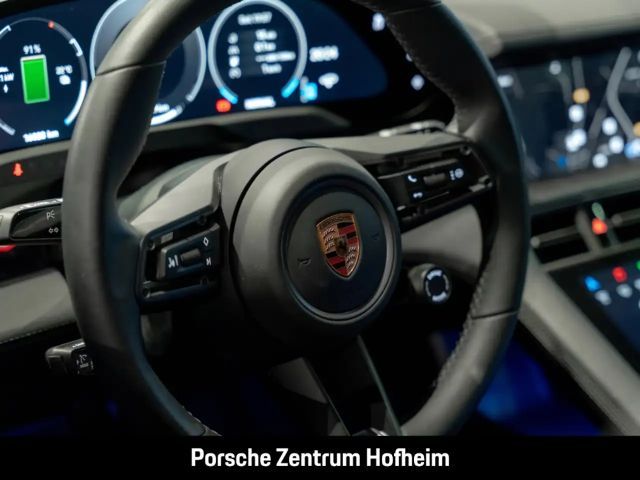 Porsche Taycan 4 Cross Turismo