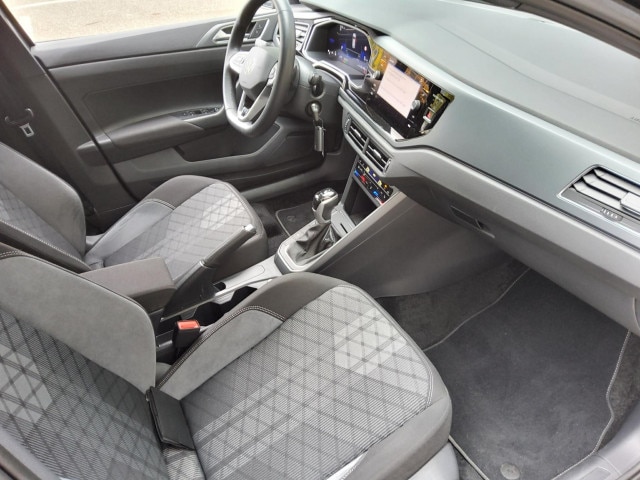 Volkswagen Polo 1.0 TSI DSG R-Line