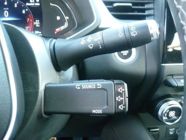 Renault Captur EDC Intens TCe 140