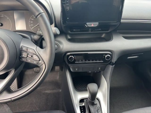 Toyota Yaris Business Hybride VVT-i