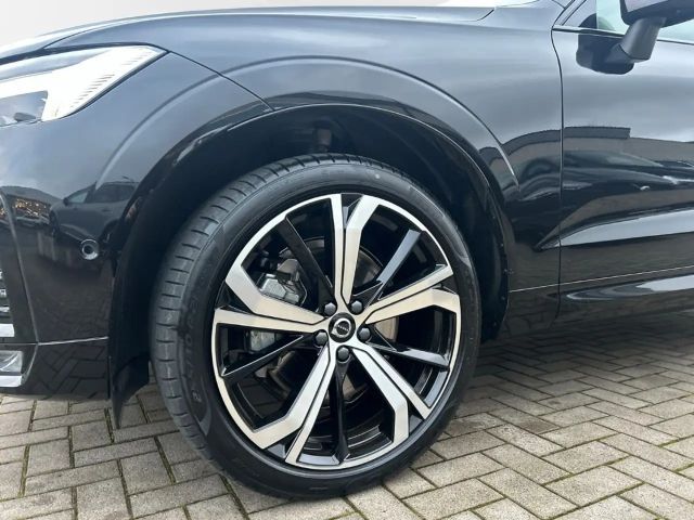 Volvo XC60 AWD Dark Ultra