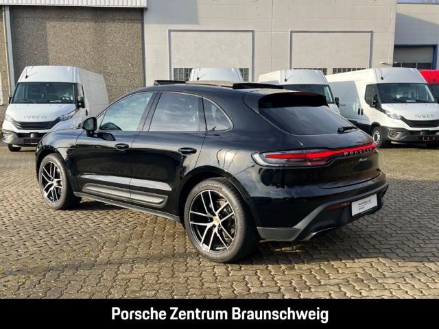 Porsche Macan BOSE Luftfederung 20-Zoll Panoramadach LED