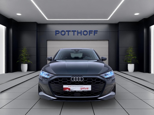 Audi A3 35 TFSI S-Tronic Sedan