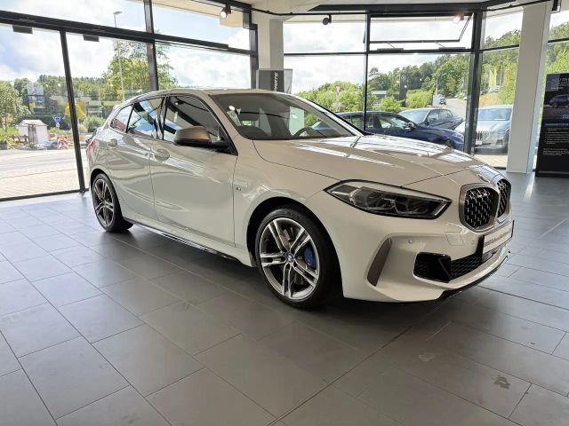 BMW 135 Sedan xDrive