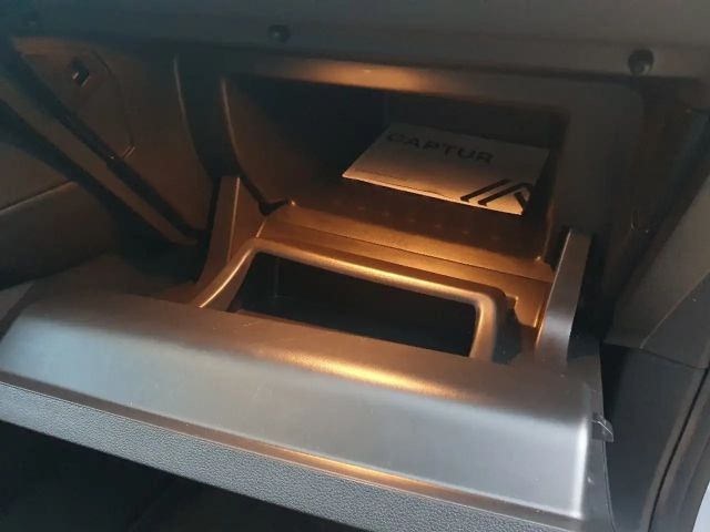 Renault Captur EDC Hybrid Techno