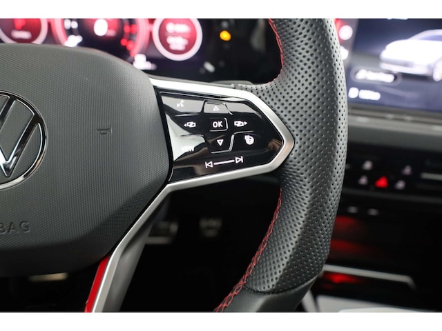 Volkswagen Golf 2.0 TSI