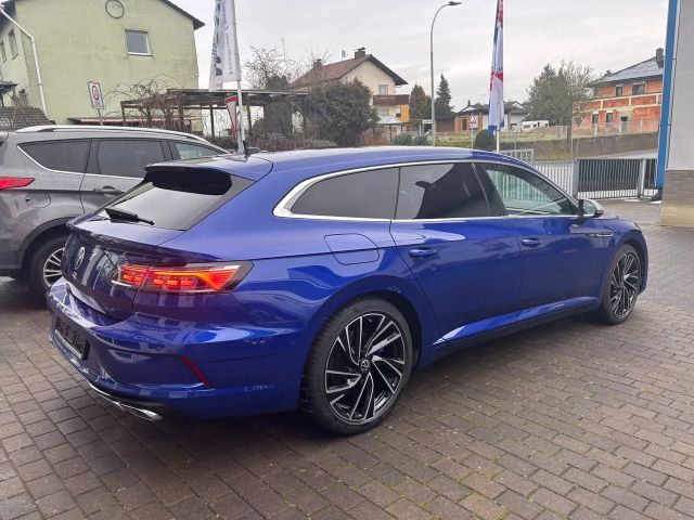 Volkswagen Arteon IQ.Drive