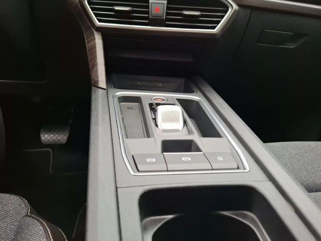 Seat Leon 1.5 eTSI DSG Sportstourer Xcellence