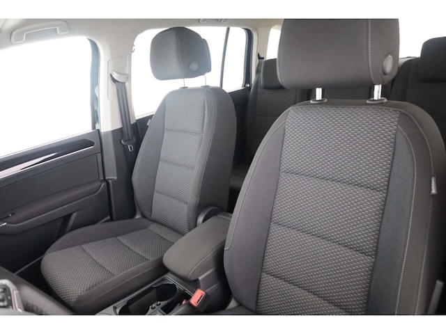 Volkswagen Touran 1.5 TSI R-Line